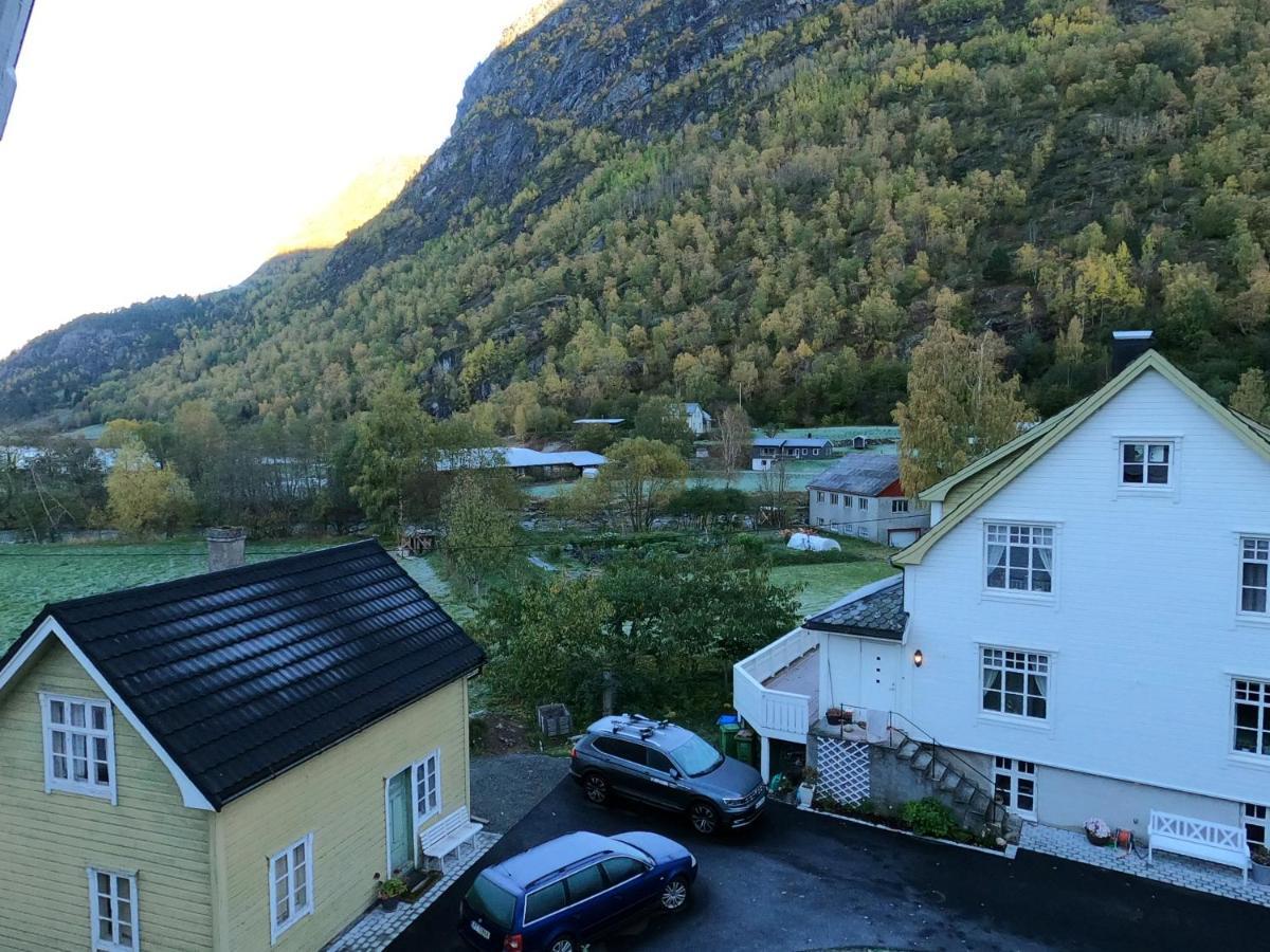 Hjelle Hotel Экстерьер фото