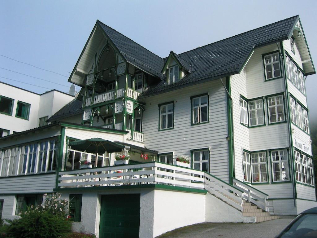 Hjelle Hotel Экстерьер фото