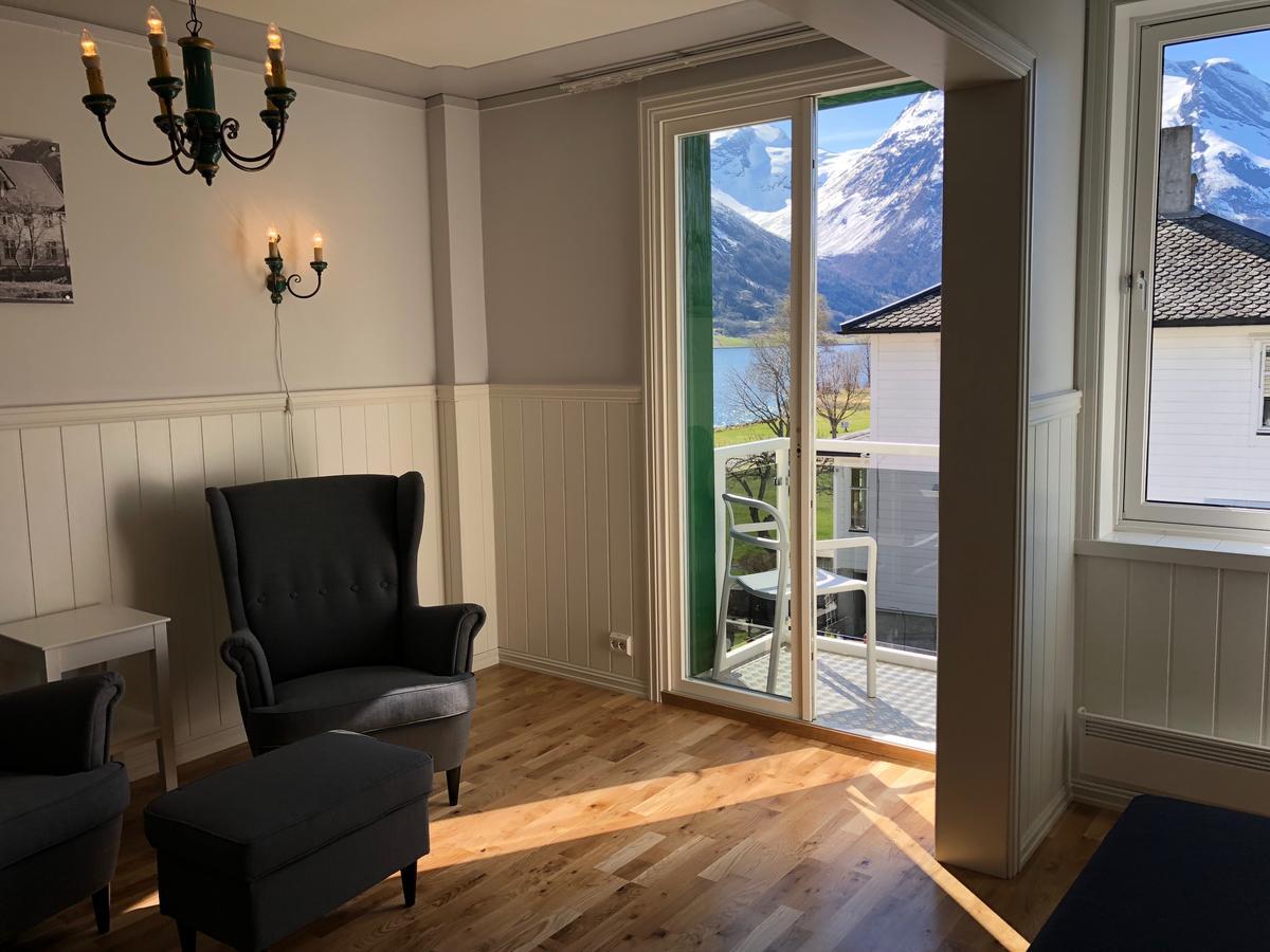 Hjelle Hotel Экстерьер фото